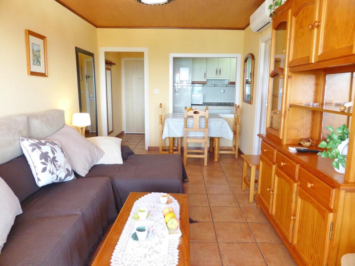 Apartamentos Cye 009 Punta Del Cavall 살루 외부 사진