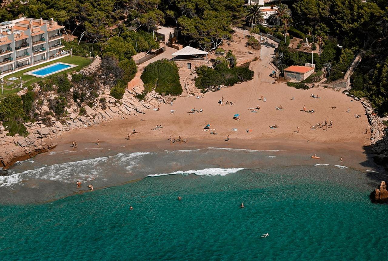 Apartamentos Cye 009 Punta Del Cavall 살루 외부 사진