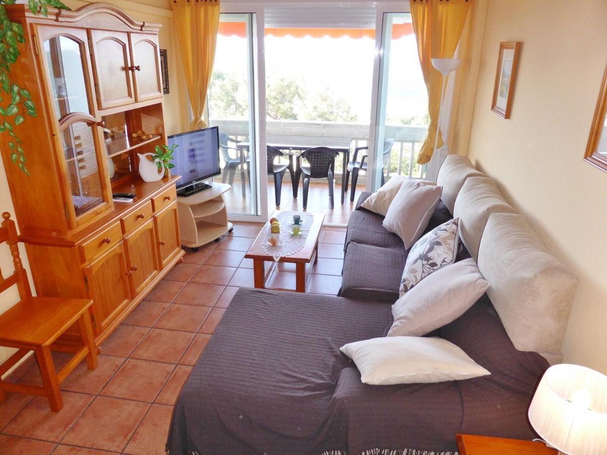 Apartamentos Cye 009 Punta Del Cavall 살루 외부 사진