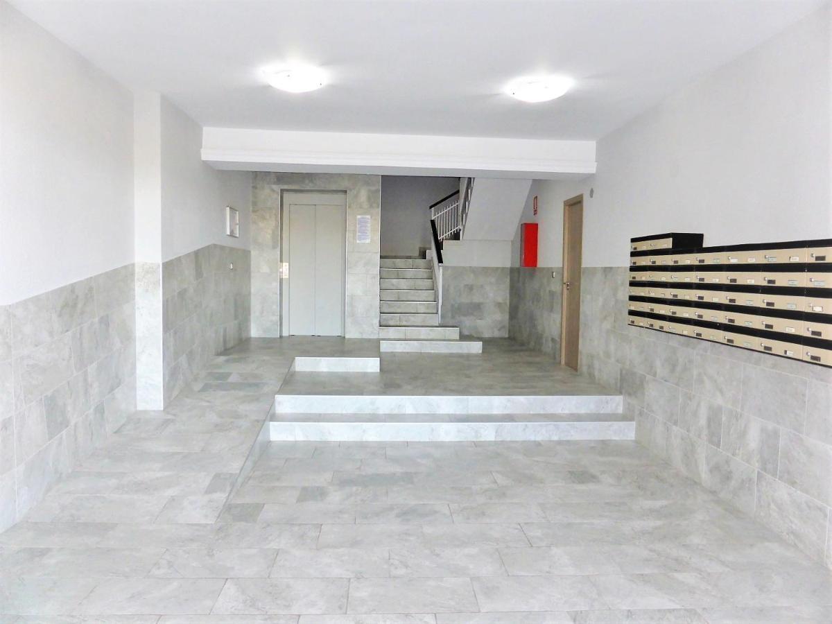 Apartamentos Cye 009 Punta Del Cavall 살루 외부 사진