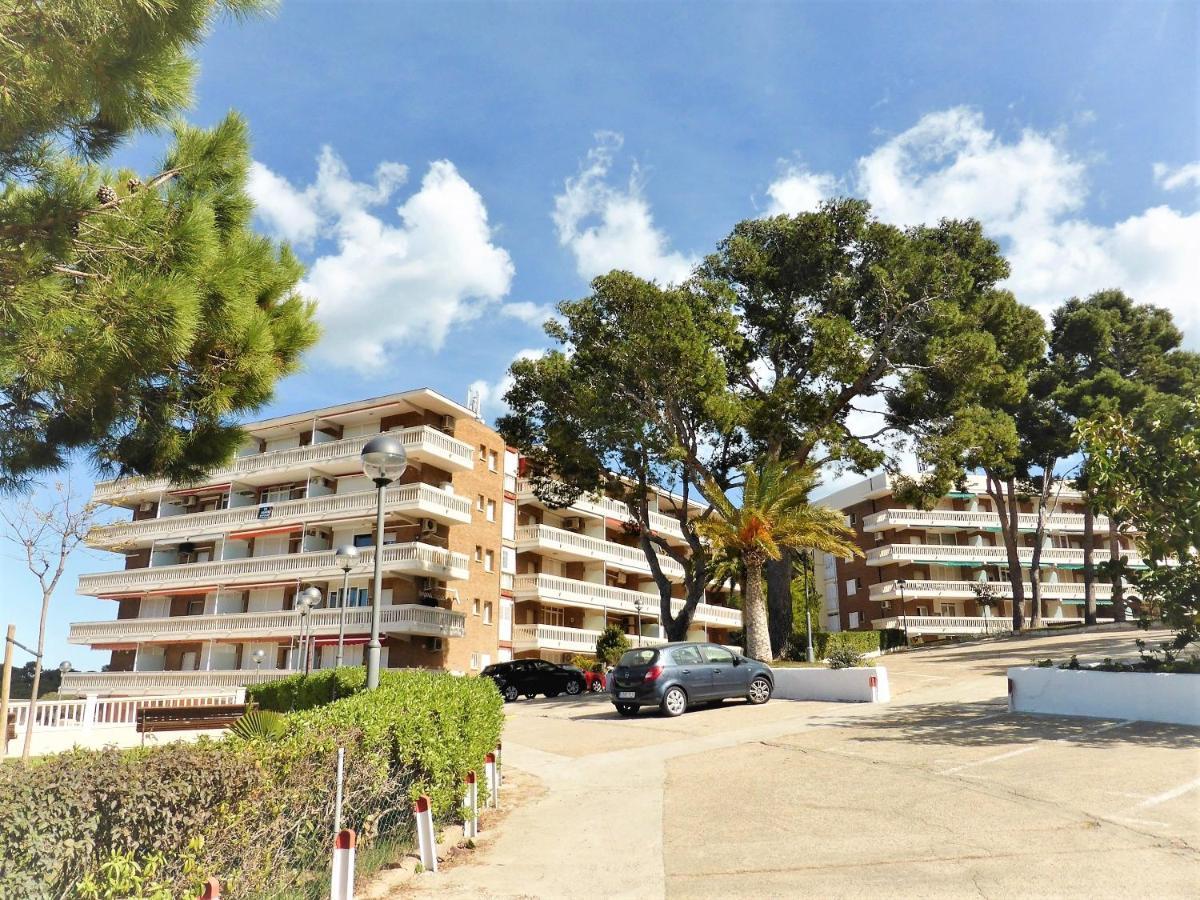 Apartamentos Cye 009 Punta Del Cavall 살루 외부 사진